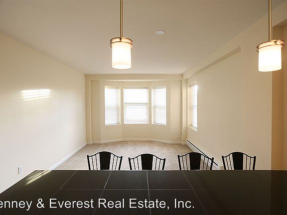 3rd image of 795 8th Ave APT 202