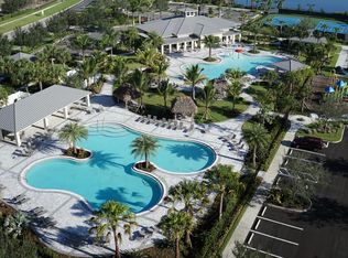 2776 Blossom Way, Naples, FL 34120