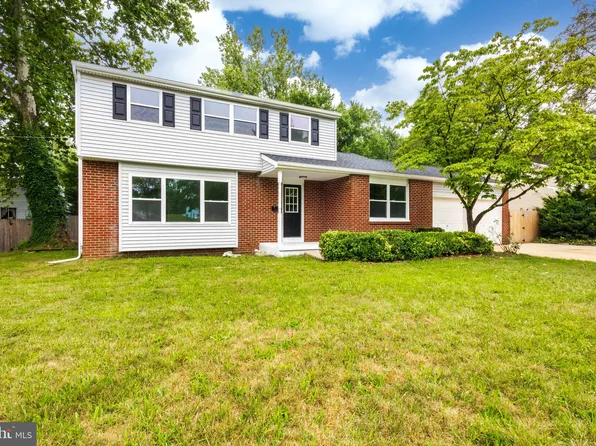 1 Mulberry Rd, Turnersville, NJ 08012