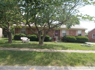 319 Princess Cir, Versailles, KY 40383