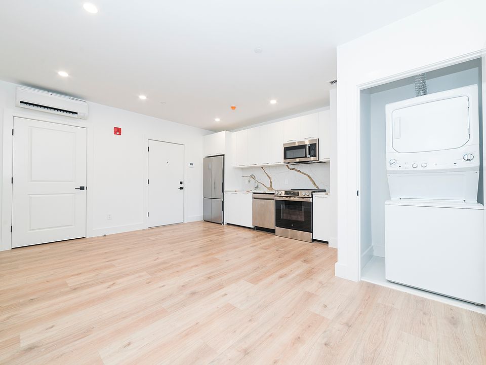 1 BD model A living area