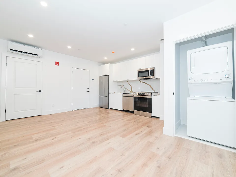 1 BD model A living area