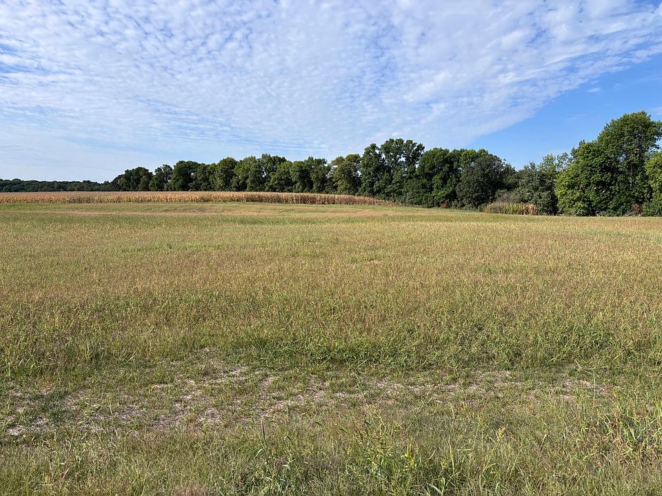 1st image of 7 Chainview Ct NW