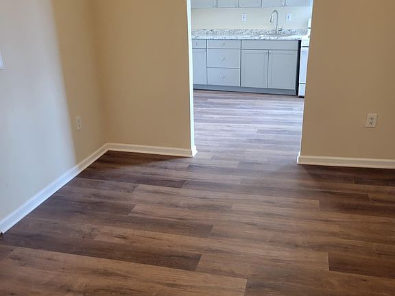 2nd image of 335 Osborne Ter APT 307