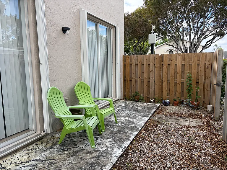 14601 SW 122nd Pl — Photo 20