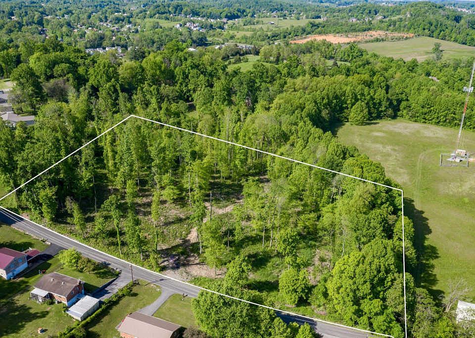1st image of Brandonwood Dr