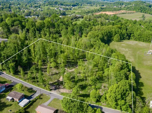 Brandonwood Dr, Johnson City, TN 37604