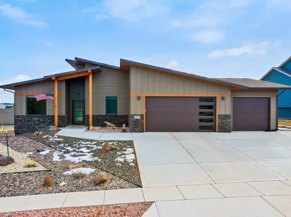 4527 Targhee Dr, Rapid City, SD 57702