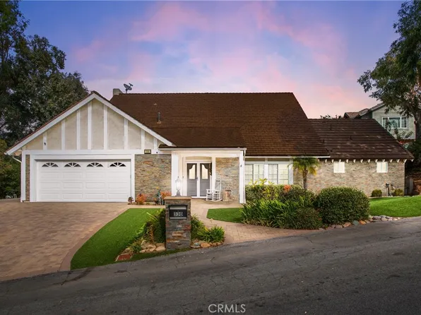 330 S Yorkshire Cir, Anaheim, CA 92808