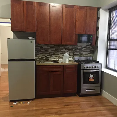 Rented by Smart NY Realty LLC | media 13