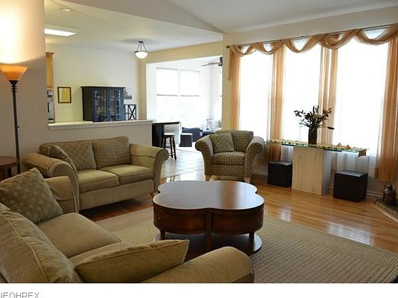 5th image of 7688 Thorntail Ct #76
