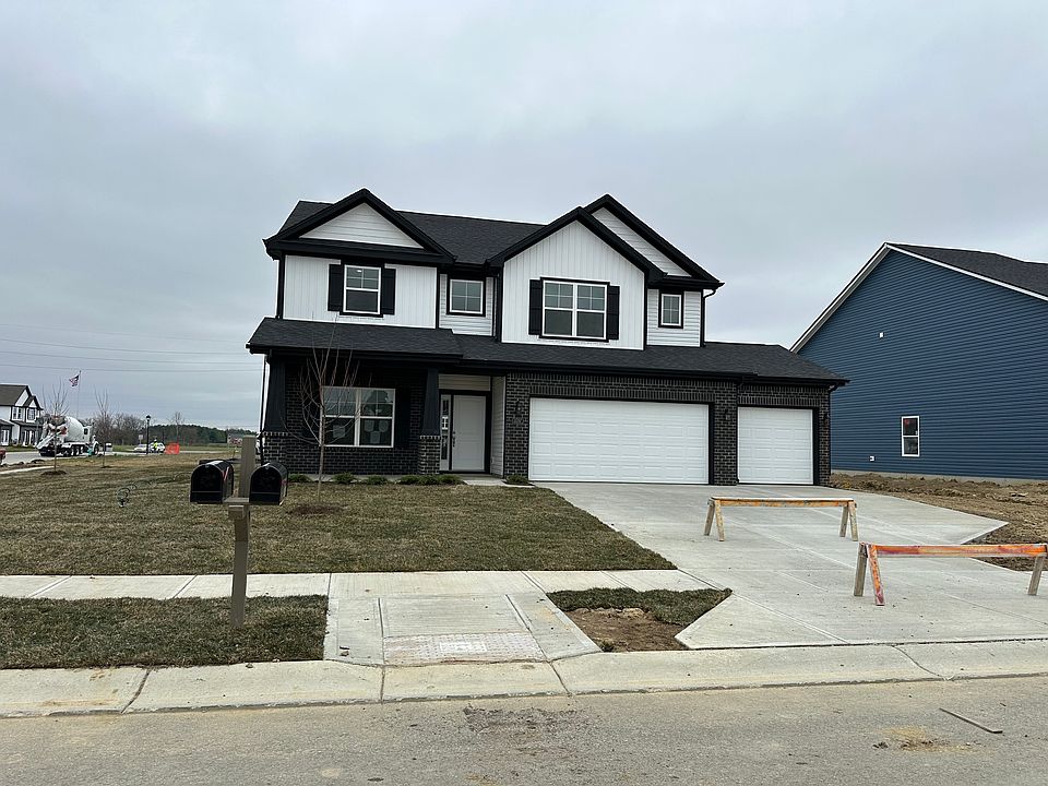 2nd image of 10257 Meadow Path Ln