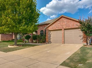 6136 Redear Dr, Fort Worth, TX 76179
