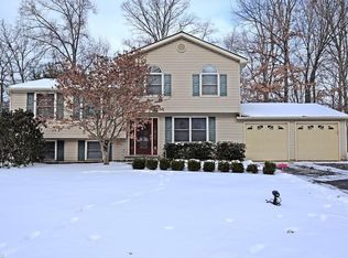 7815 Castle Rock Dr NE, Warren, OH 44484