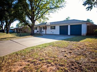 233 Nottingham Trl, San Angelo, TX 76901
