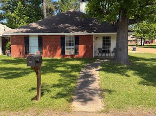 3072 Willow Dr, Brandon, MS 39042