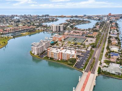 450 Treasure Island Cswy APT 203, Treasure Island, FL, 33706