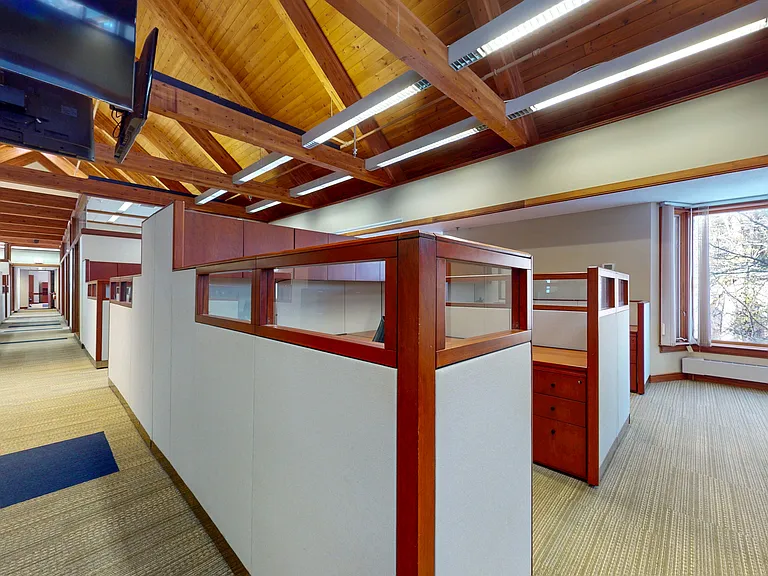 10 Mill Pond Ln #1 — Photo 13