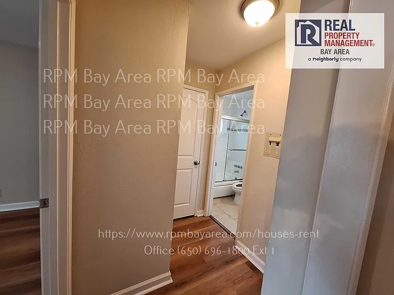 2030 Clarmar Way — Photo 8