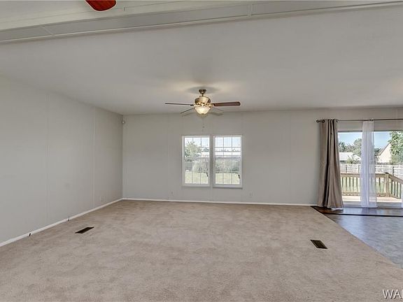 5th image of 4201 Elm Dr NE