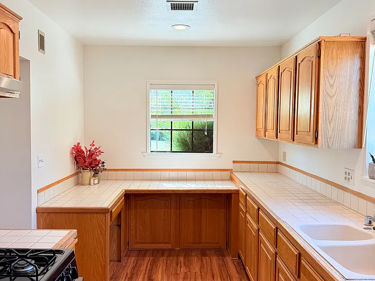 22523 Dolorosa St — Photo 10
