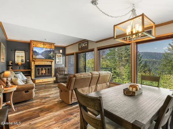 128 Blooming Flower Ct #C2, Sandpoint, ID 83864