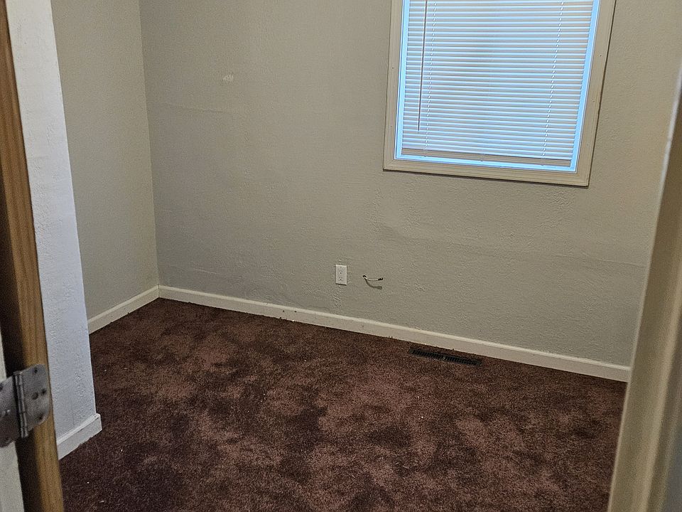 1st image of 4006 Lawndale Ave