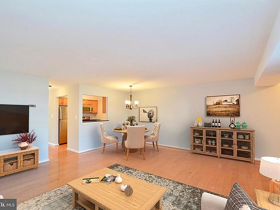 2nd image of 13536 Orchard Dr #3536