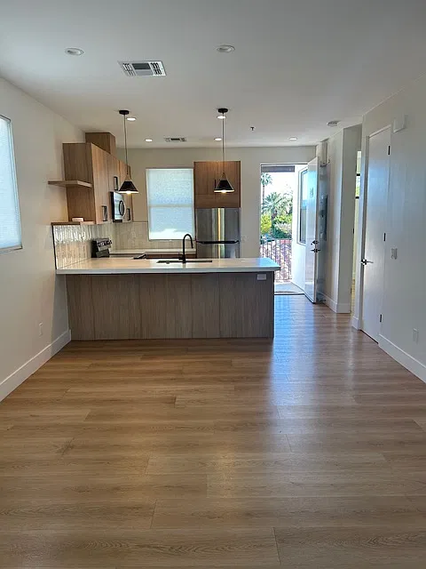 51520 Desert Club Dr #204