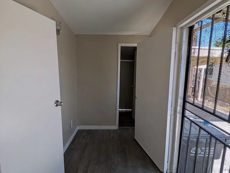 1231 S Duncan Ave — Photo 12