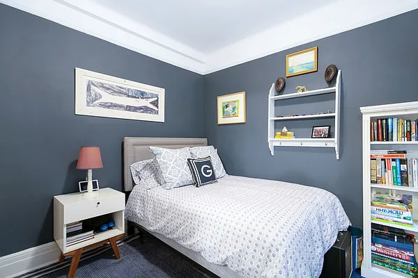 Sold by Compass | media 18