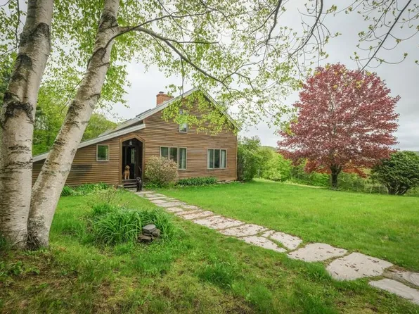216 Rocky Road, Rochester, VT 05767