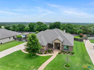 488 Creekside Dr, Belton, TX 76513