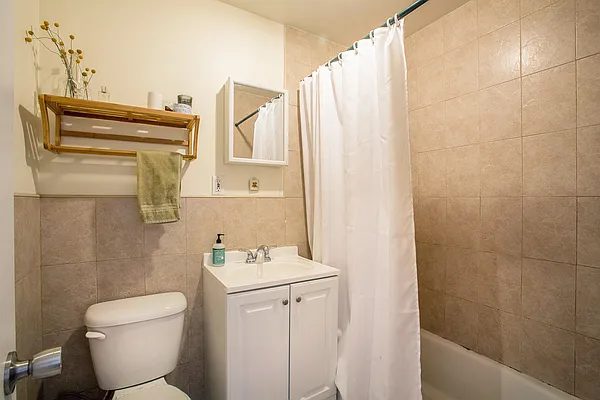 Rented by Corcoran | media 13