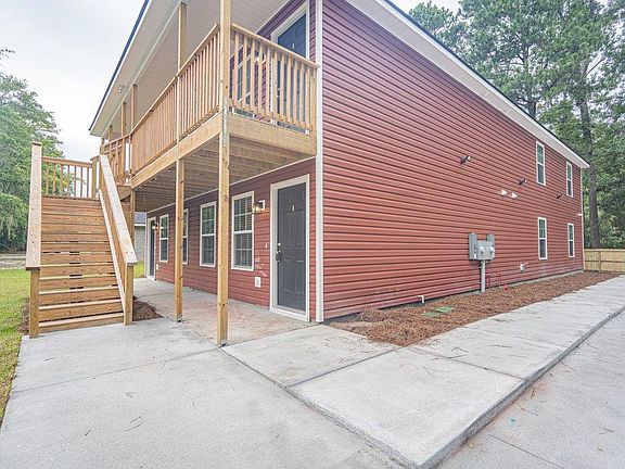 3rd image of 402 E 3rd St #B