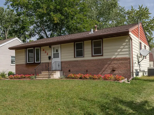 422 36th Ave NW, Rochester, MN 55901