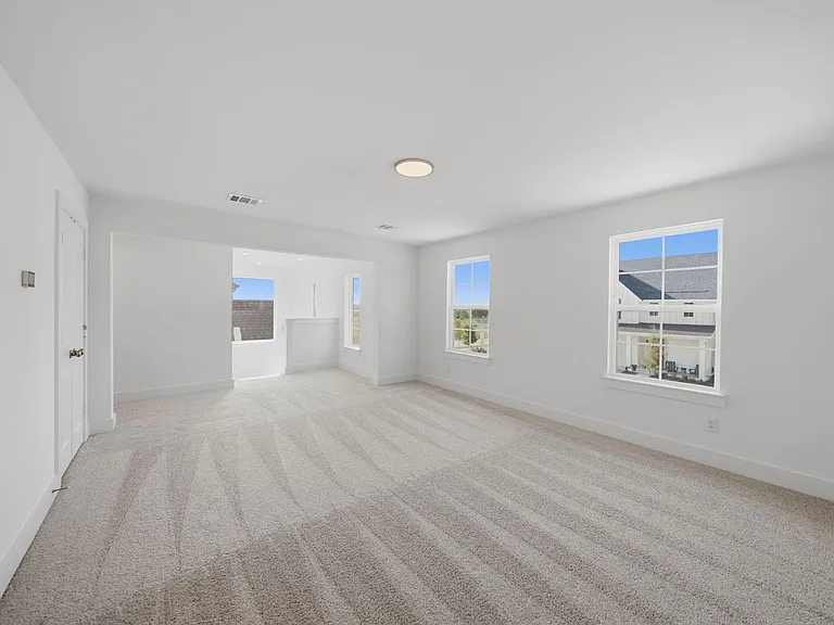 328 Chestnut St — Photo 14