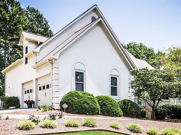 2nd image of 2670 Hill Gate Ct