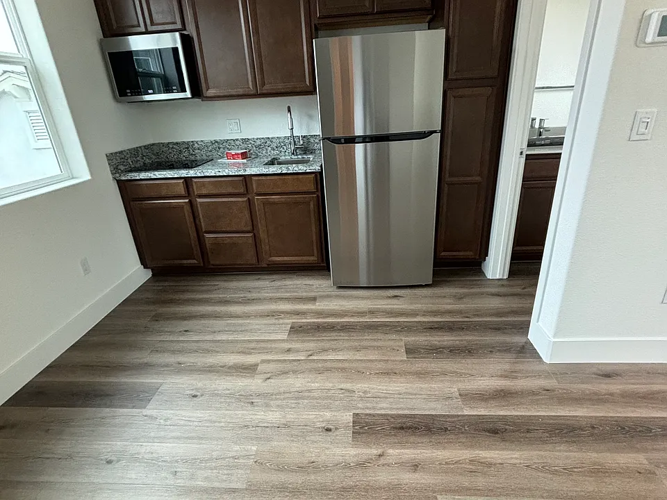 2932 Common Way