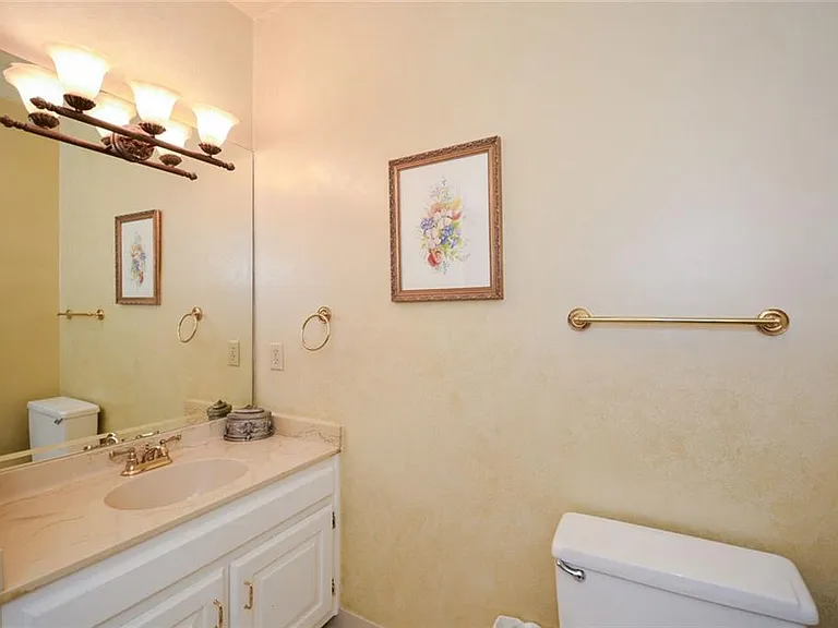 1640 Lazy River Ln — Photo 62