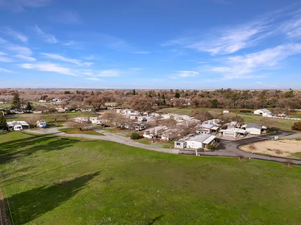 8255 Highway 99e, Los Molinos, CA 96055