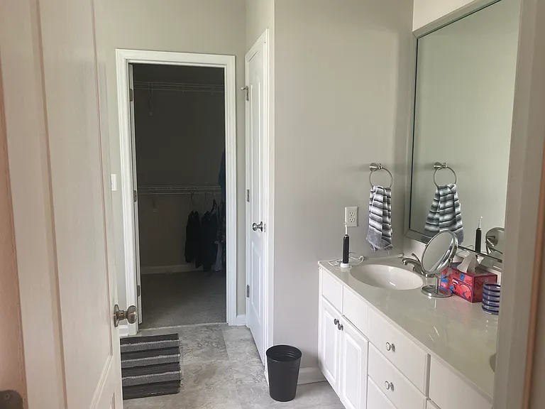 1705 Waterclose Ct — Photo 24