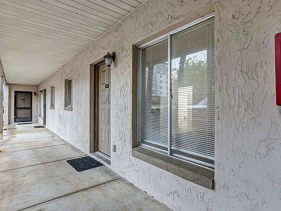 3rd image of 2025 San Marcos Dr SE APT 29