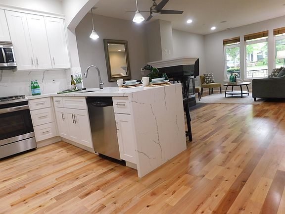 5th image of 1786 10th Ave NE #1
