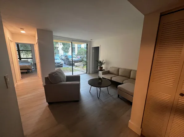 11750 SW 18th St, Miami, FL