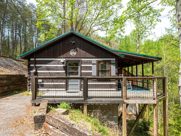 1768 Ridgecrest Dr, Sevierville, TN 37876