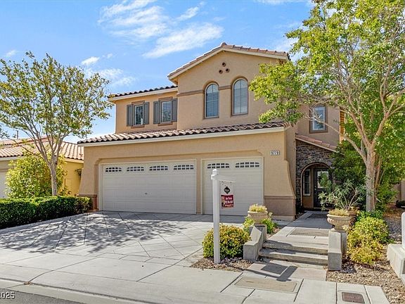 3rd image of 9779 W Diablo Dr