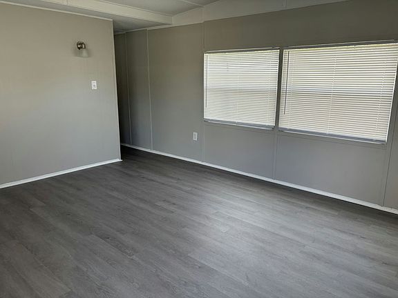 5th image of 10166 103rd St #94