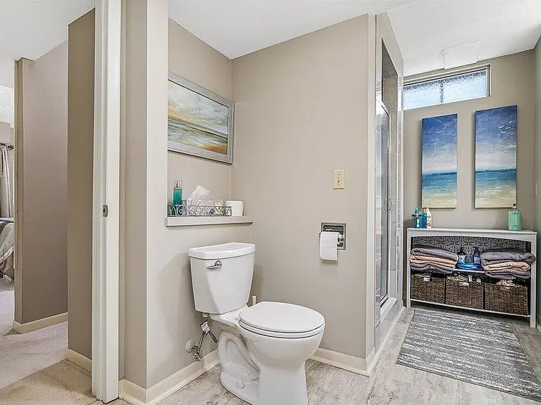 2352 Graystone Dr — Photo 16