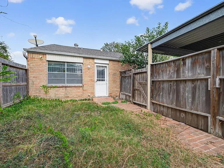 10913 Bexley Dr #913 — Photo 31